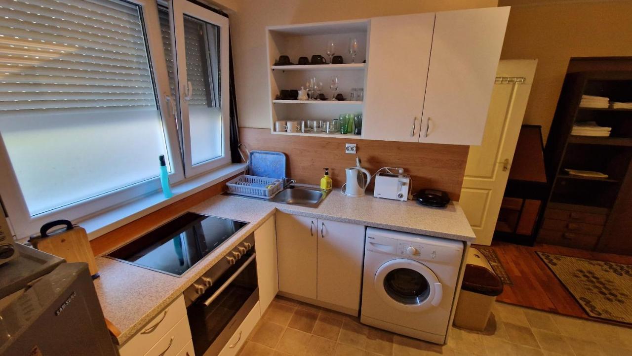Friendly Apartment In The Suburb. Budapest Exterior photo